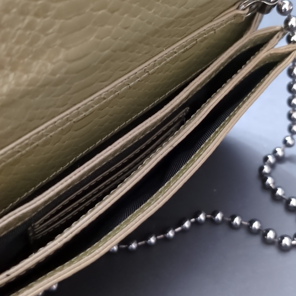 Zara Green Faux Leather Mini Purse With Beaded Strap. - Picture 6 of 12